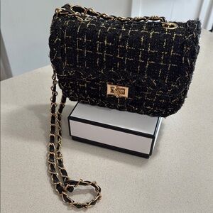 Elegant Black and Gold Tweed Chain Bag